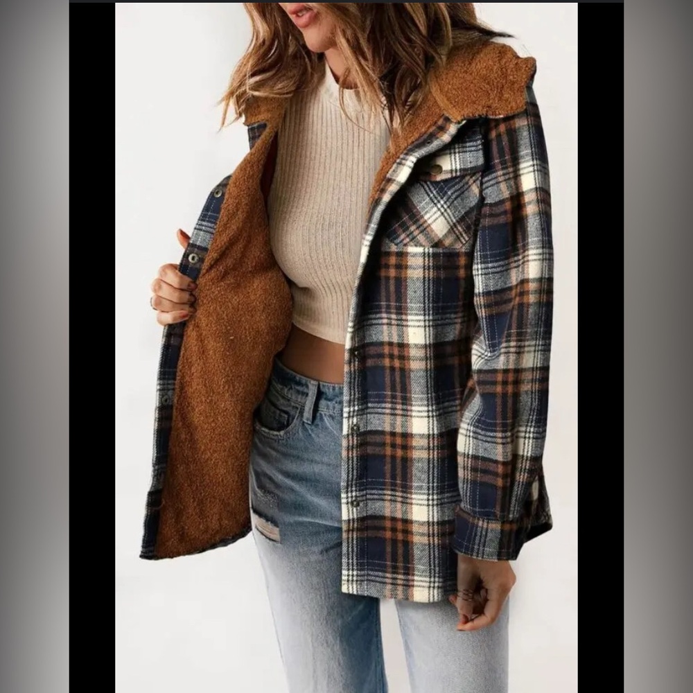 Host Pick❤️ NWT- Plaid Sherpa-Lined Hooded Shacket- Women’s- Size small & 2X